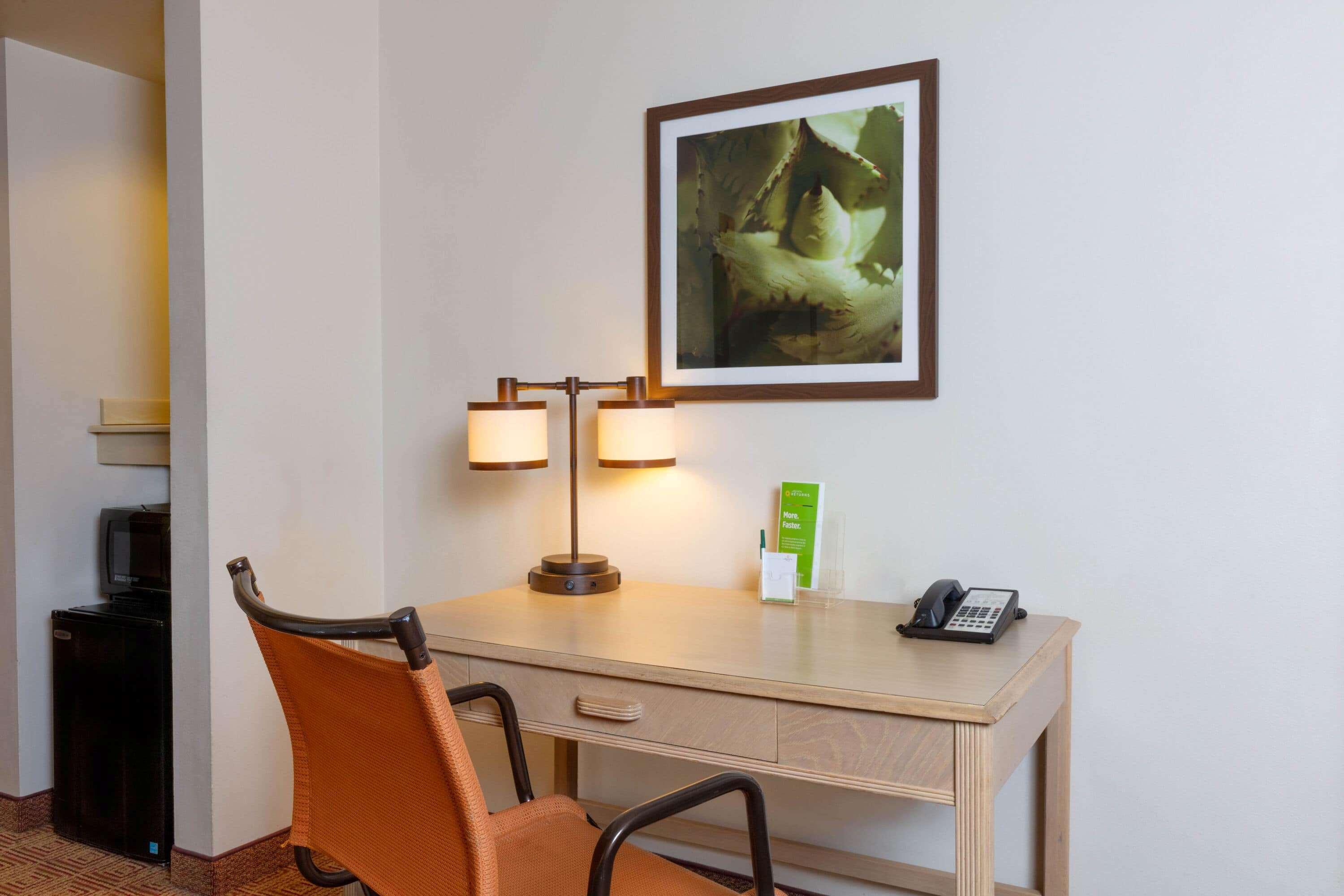 La Quinta By Wyndham Garden City Eksteriør bilde