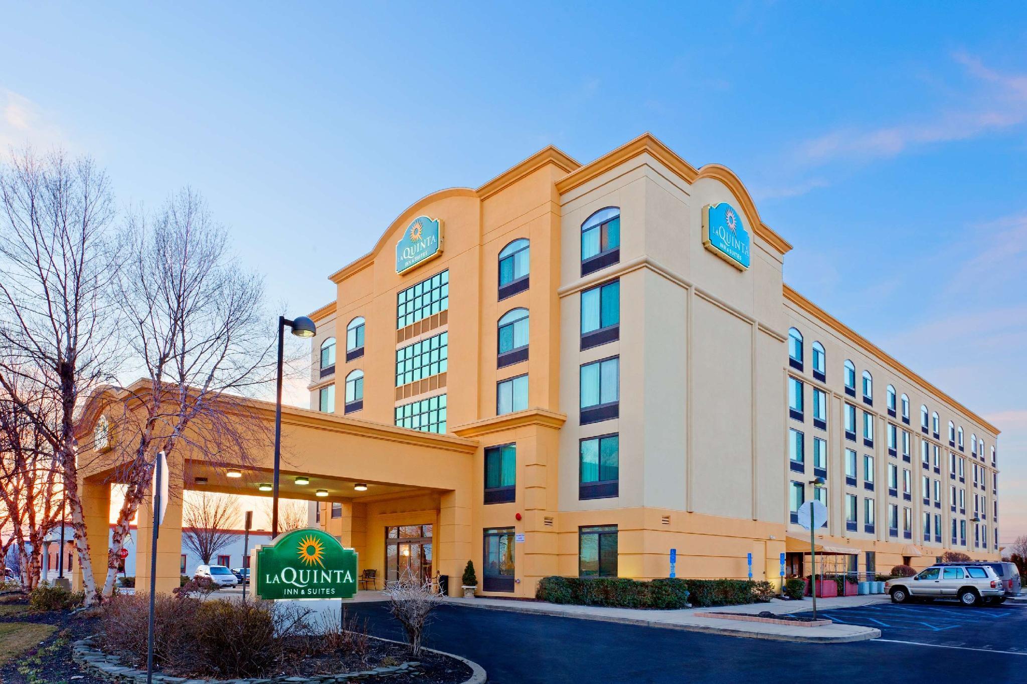 La Quinta By Wyndham Garden City Eksteriør bilde