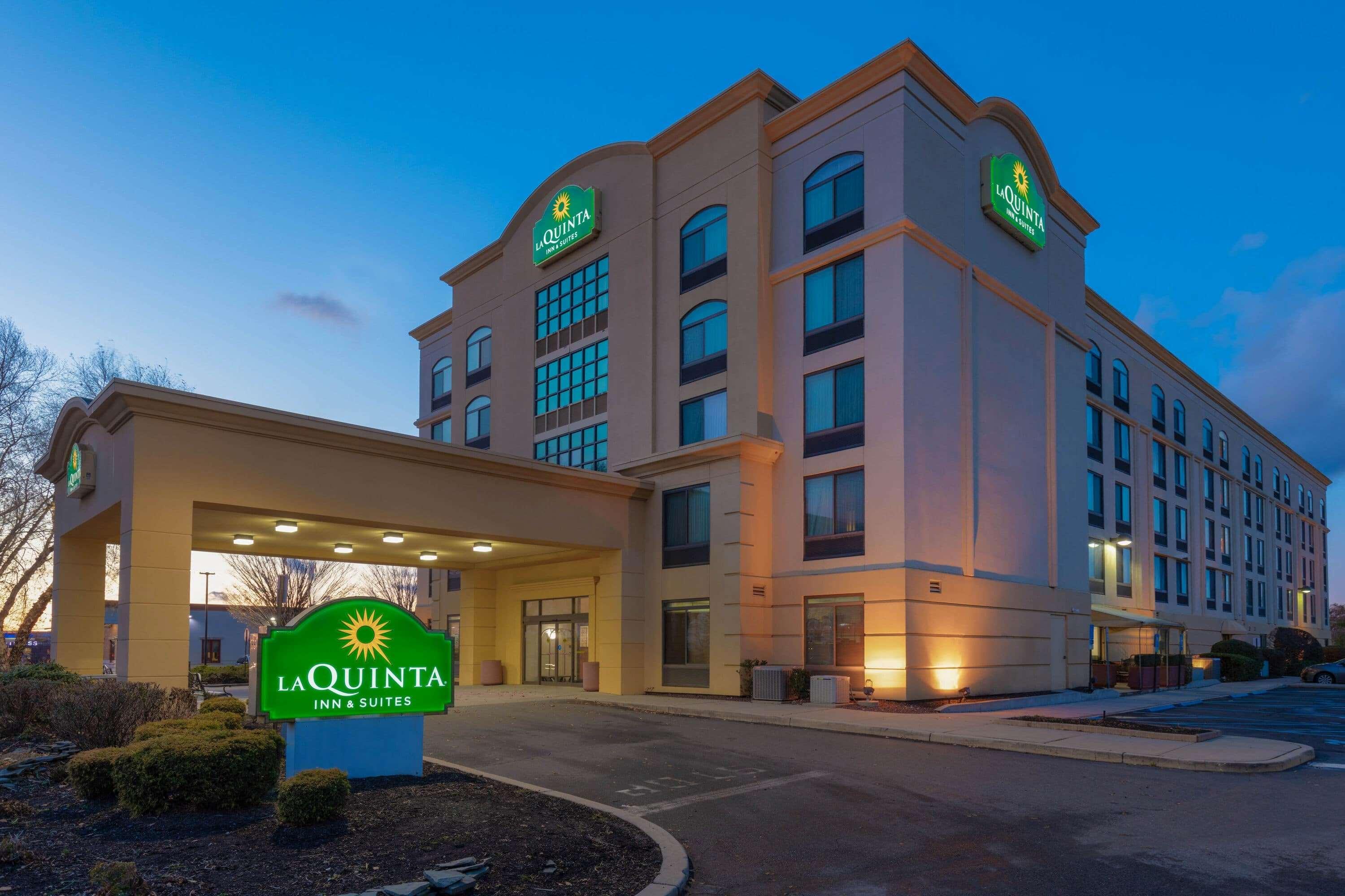 La Quinta By Wyndham Garden City Eksteriør bilde