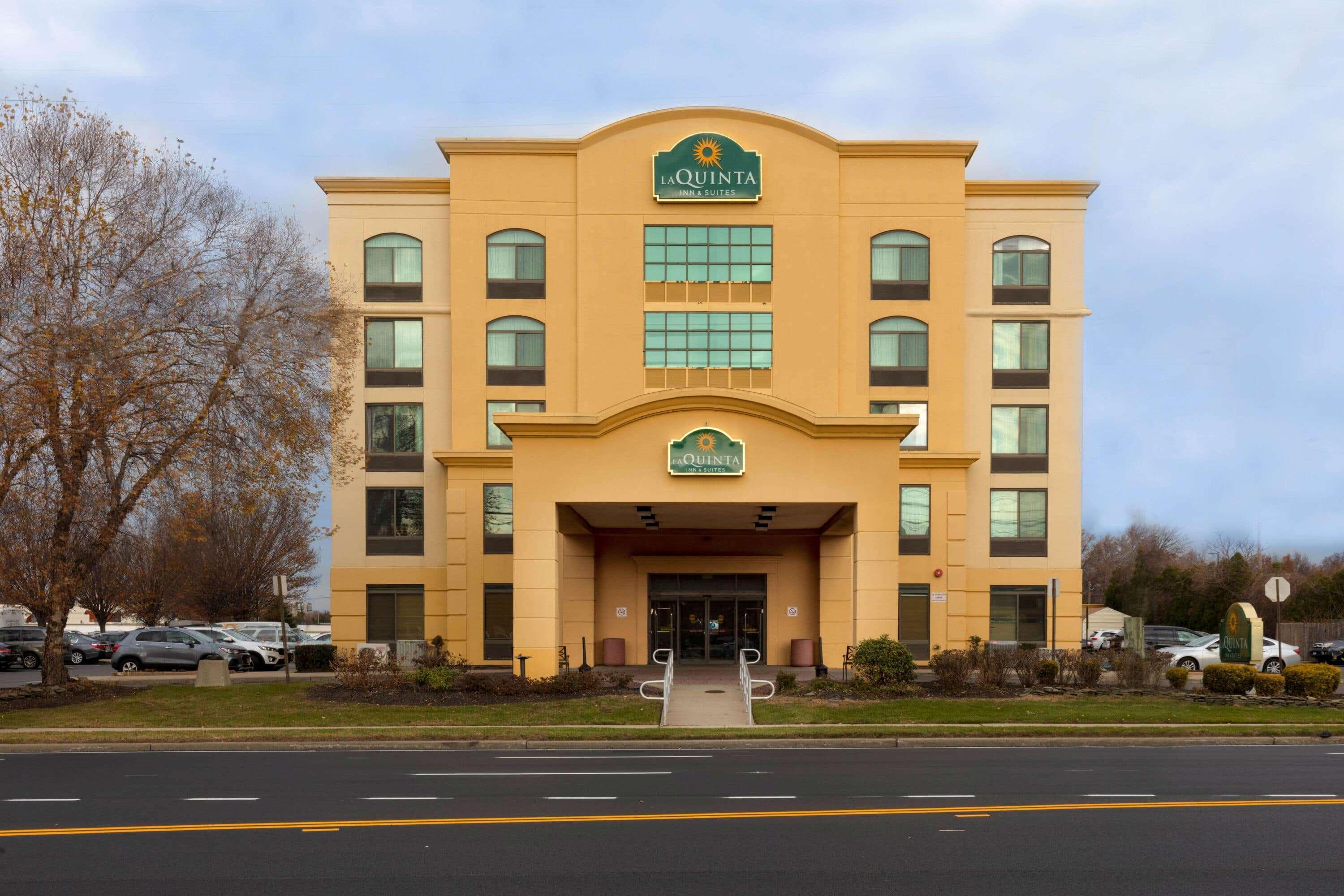 La Quinta By Wyndham Garden City Eksteriør bilde