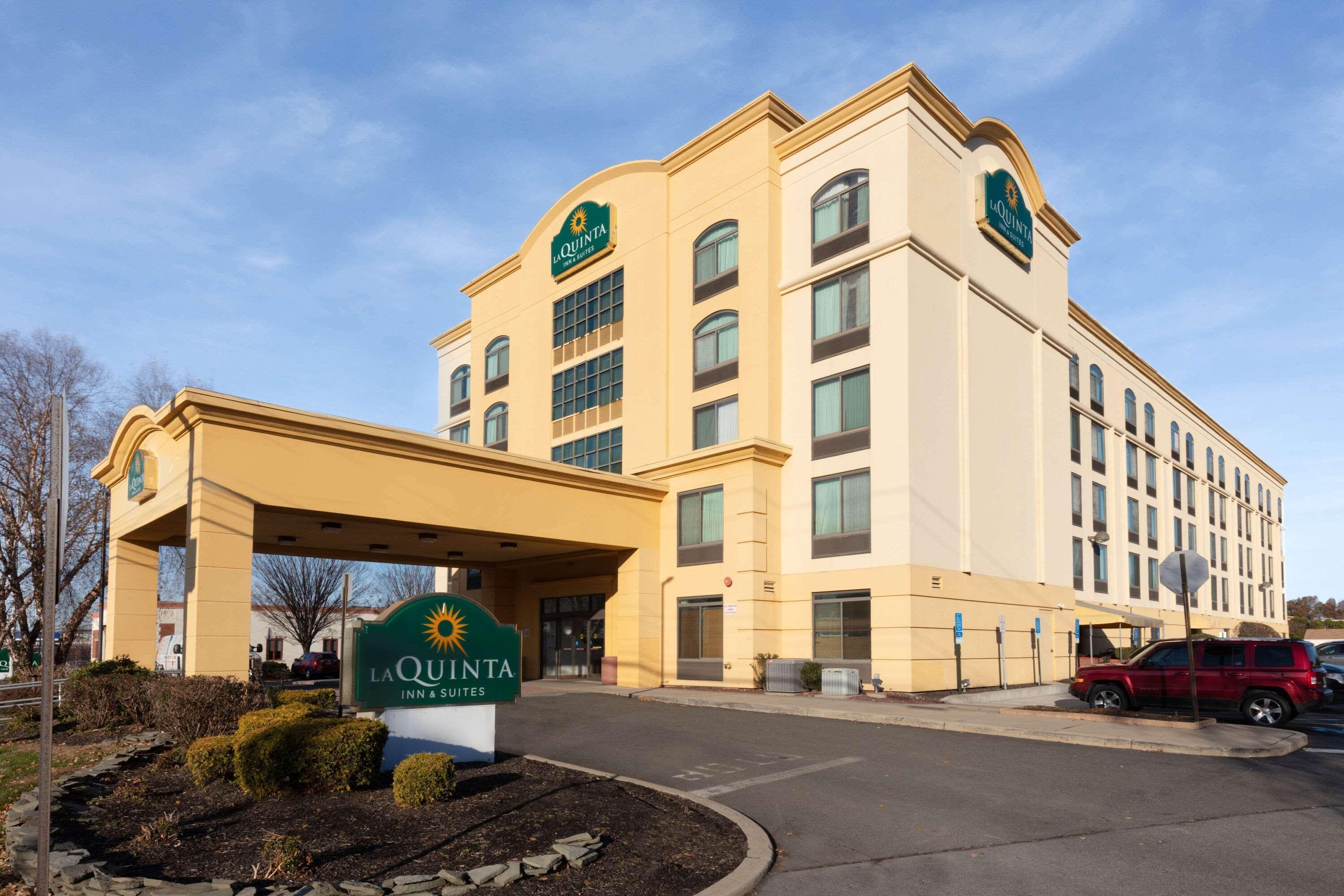 La Quinta By Wyndham Garden City Eksteriør bilde
