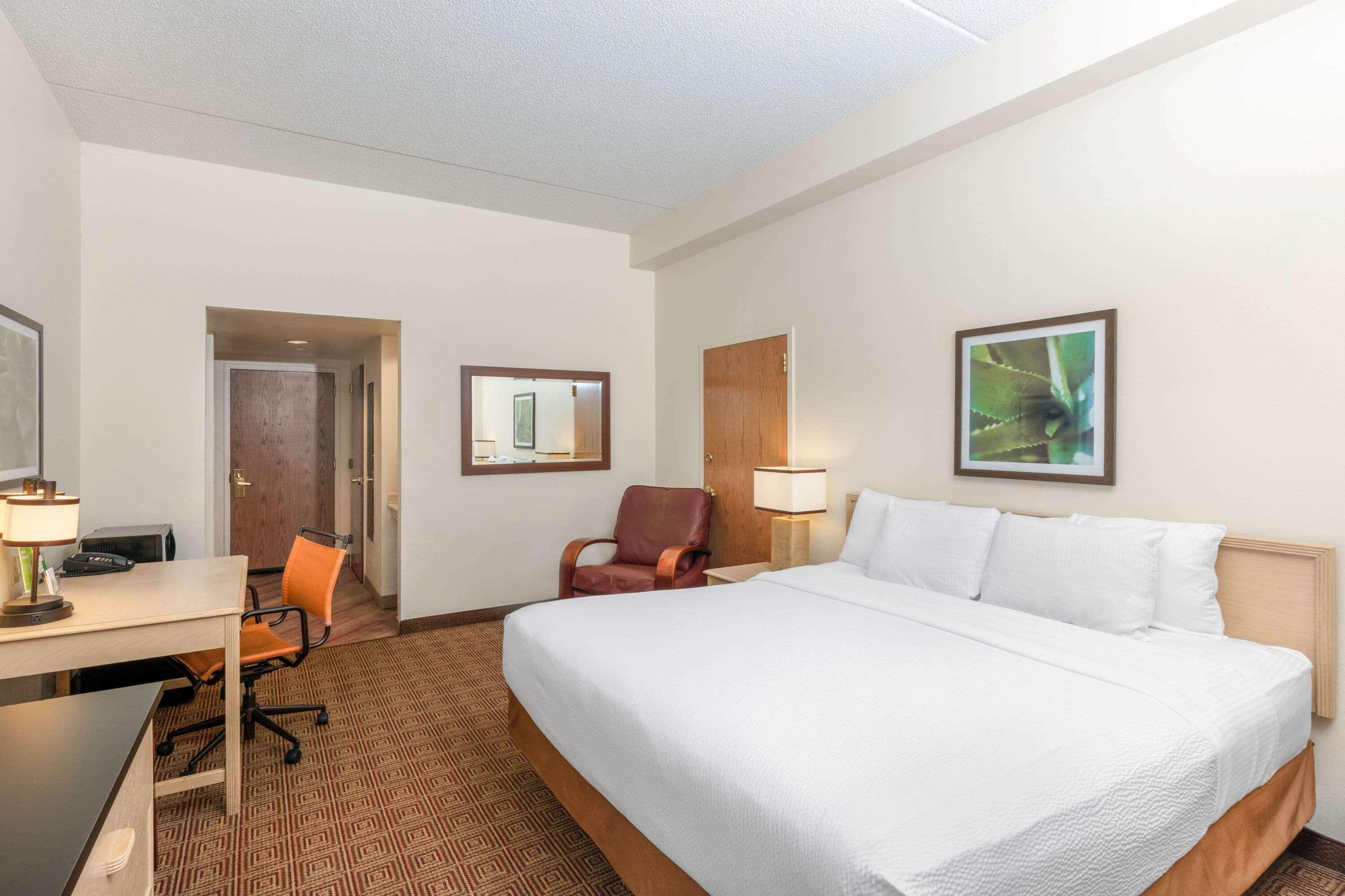La Quinta By Wyndham Garden City Eksteriør bilde